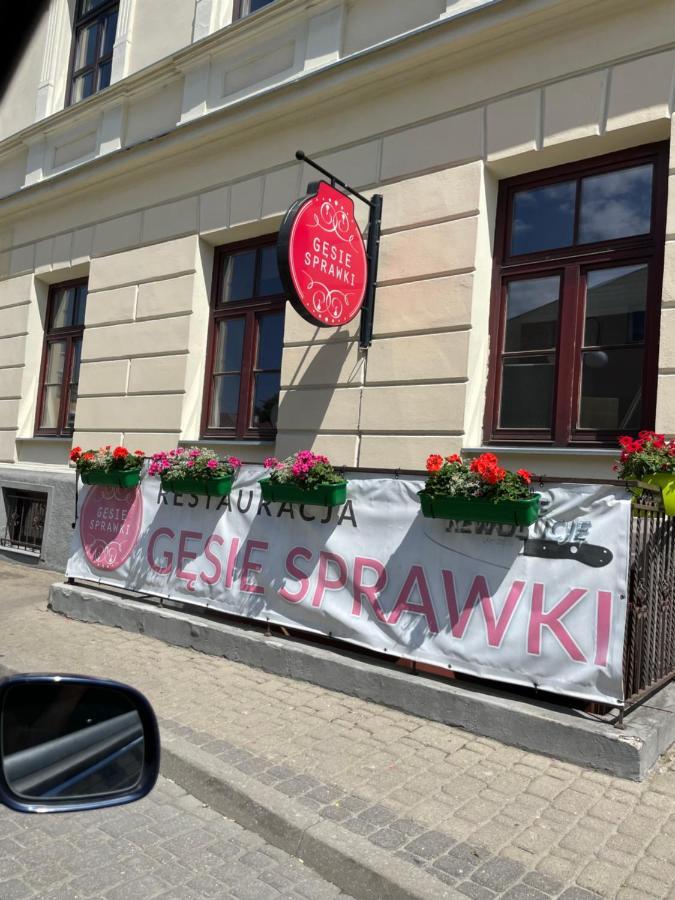 Apartamenty Luczkowskiego Z Widokiem Na Studnie 2 Chełm Extérieur photo
